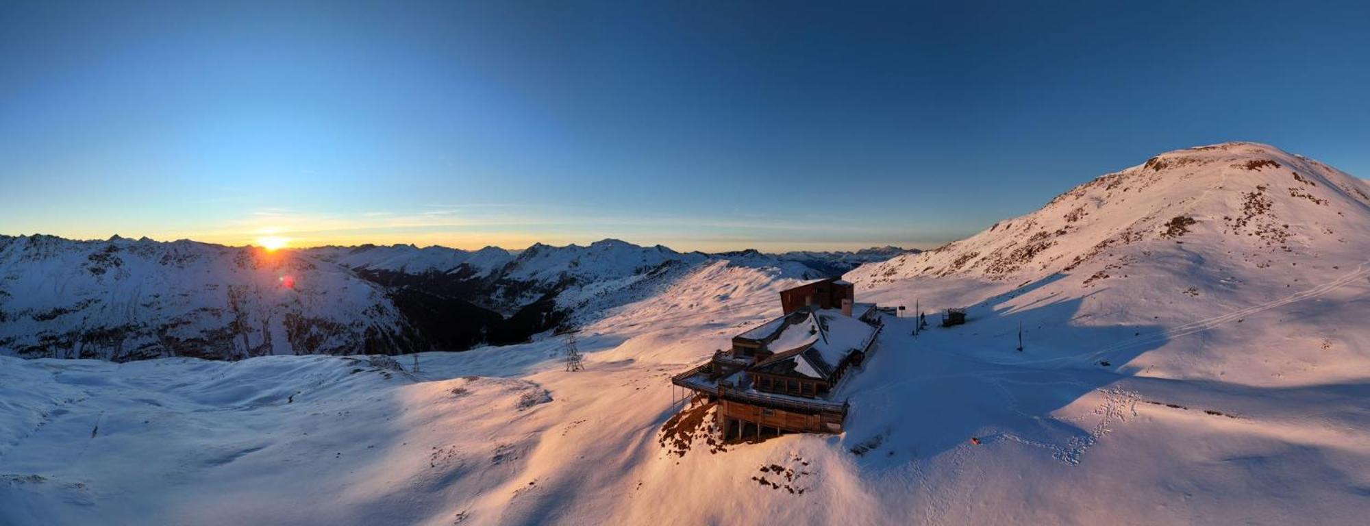 Berghotel Pischa Mountain Lodge Davos Exterior photo
